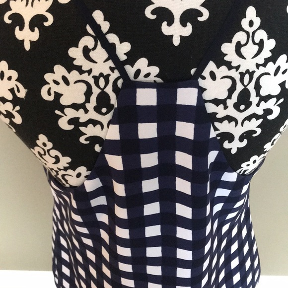 🍌 Navy black and white checked camisole fully lined. - Picture 6 of 12